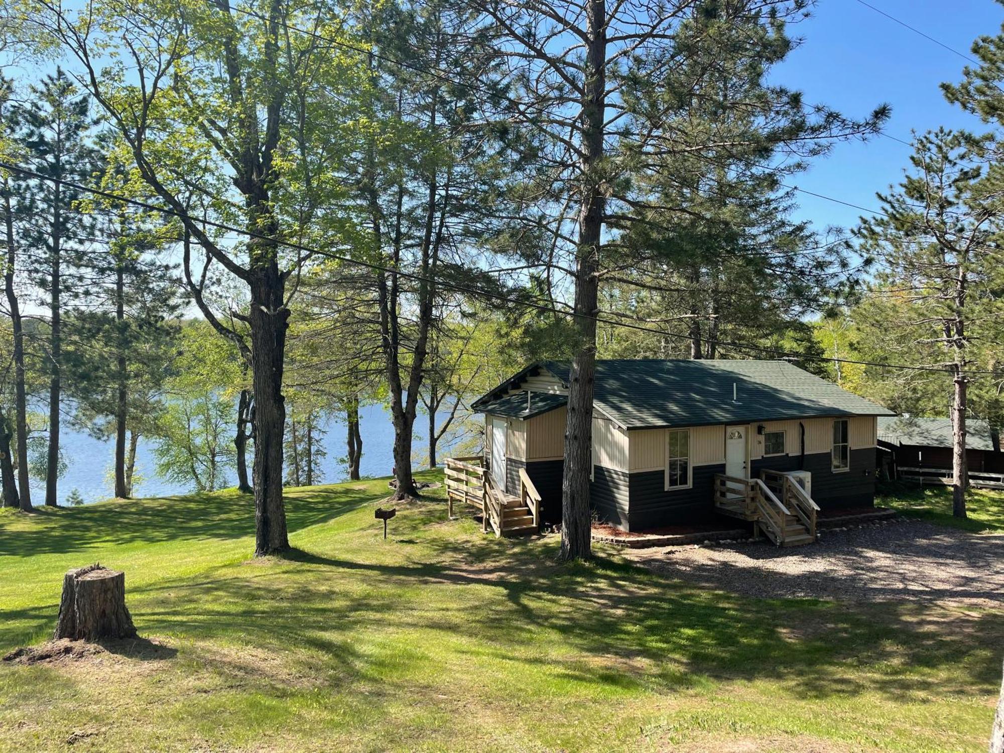 Hanging Horn Lakeside Resort Moose Lake Exteriör bild